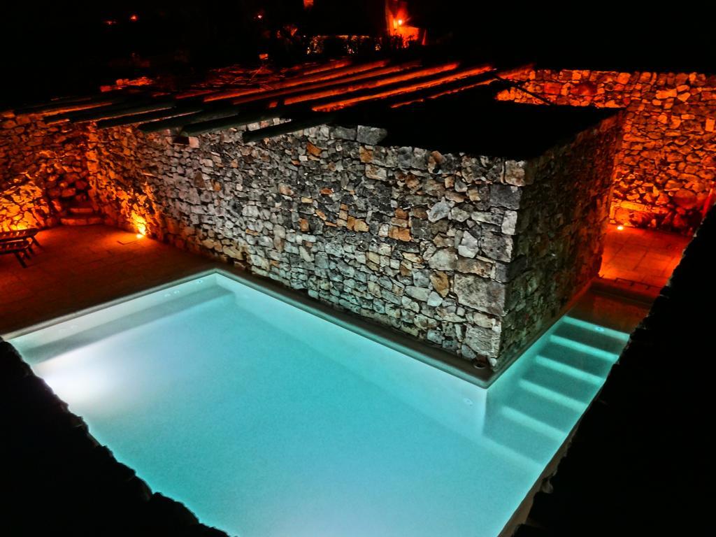 Borgo Sardedda Suites 洛科罗通多 外观 照片